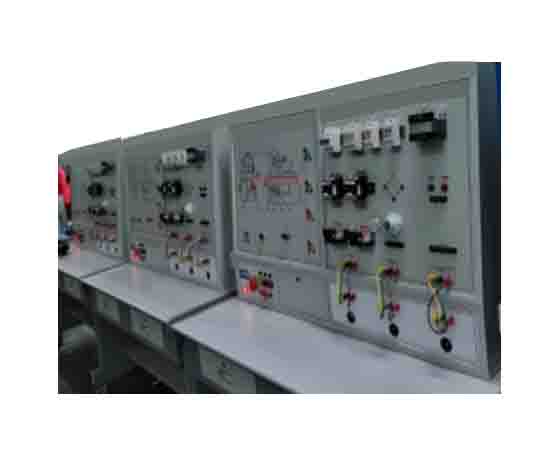 普通車(chē)床實(shí)訓(xùn)室