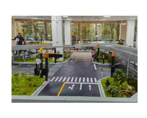 智能網聯(lián)多模態(tài)數(shù)據終端實訓系統(tǒng)